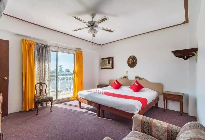 Hotelli Oyo  Suites San Fernando