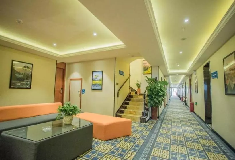 ホテル Pai S·guiyang North Railway Station