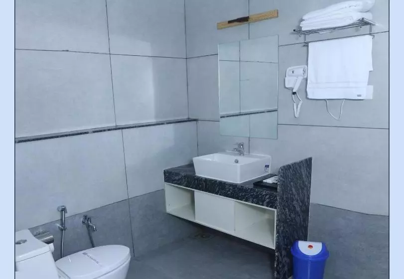 ホテル The Grand Astoria Somanth