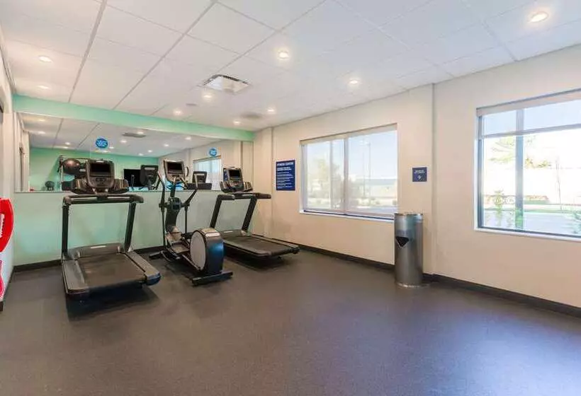 ホテル Tru By Hilton Ashland