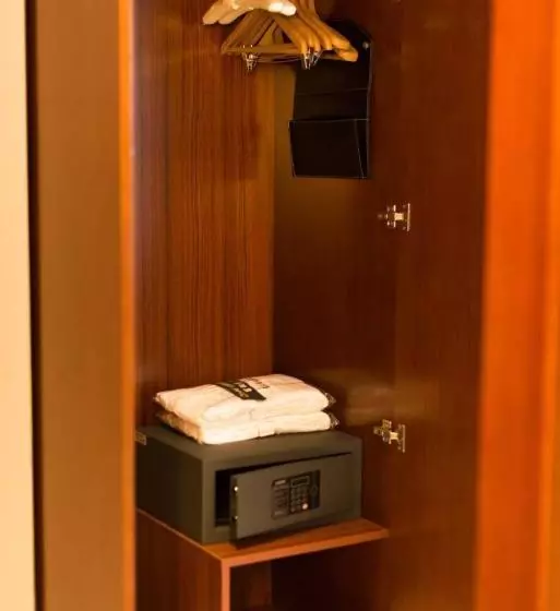 ホテル Yitel (karamay)