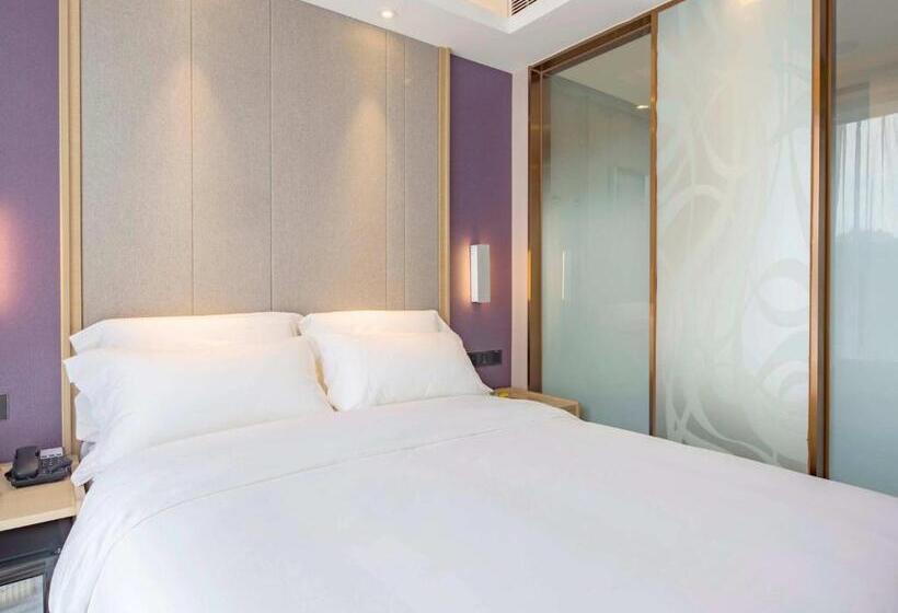 Lavande Hotel Nanjing South Railway Station Dinghe Bridge