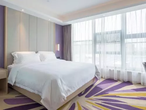 Lavande Hotel Nanjing South Railway Station Dinghe Bridge