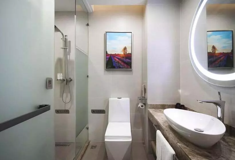 Lavande Hotels·nanjing Dachang Metro Station