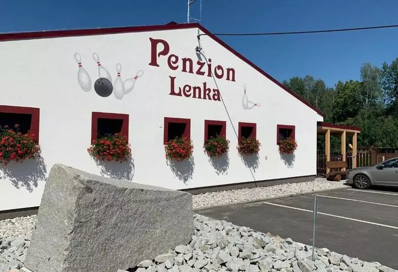 ペンション Penzion Lenka