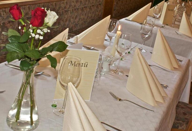 Gasthof Hotel Zur Linde