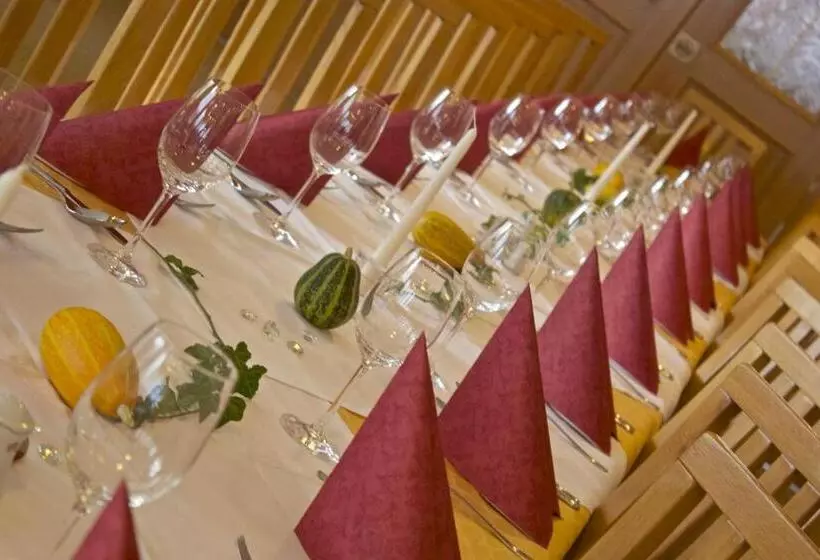 Gasthof Hotel Zur Linde