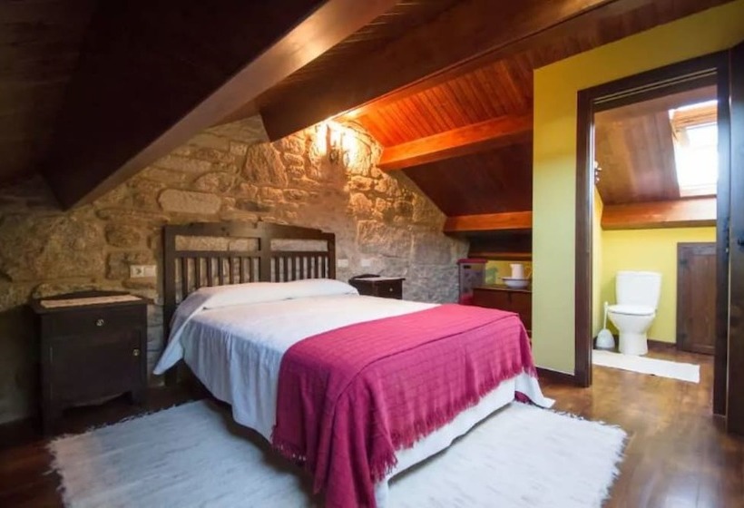 106307 House In Vilar De Parada