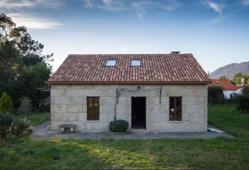 106307 House In Vilar De Parada