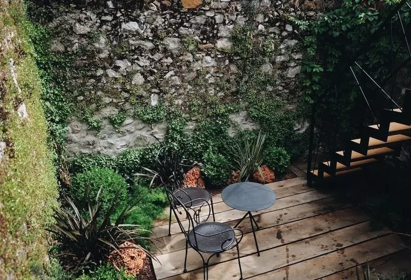 Bono Houses Cottage