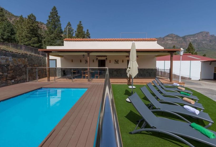 Casa De Vacaciones Con Piscina Compartida Ii