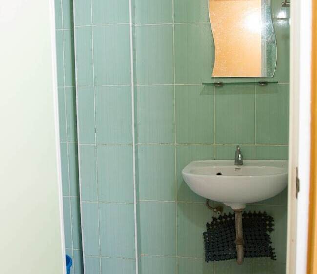 Hotel Megi Beach House