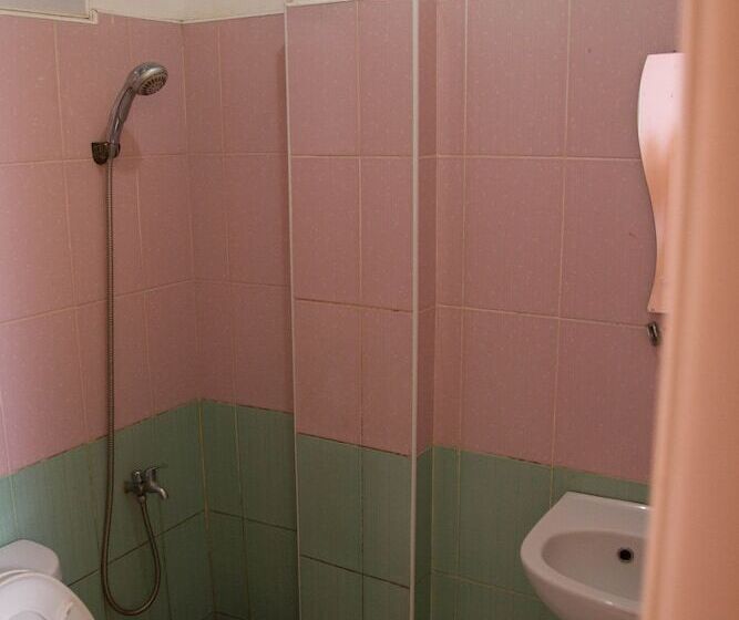 Hotel Megi Beach House