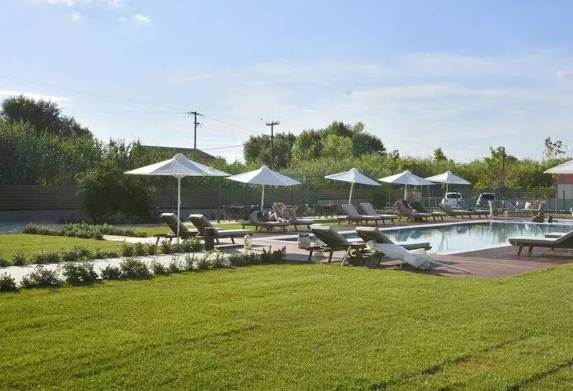 هتل V Luxury Suites