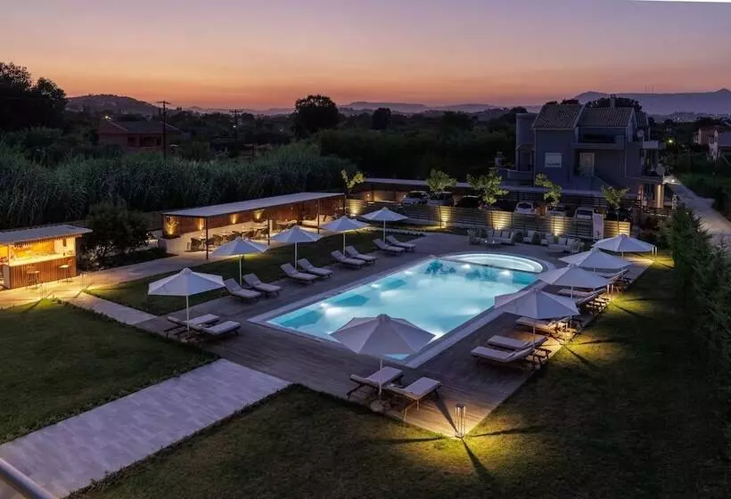 هتل V Luxury Suites