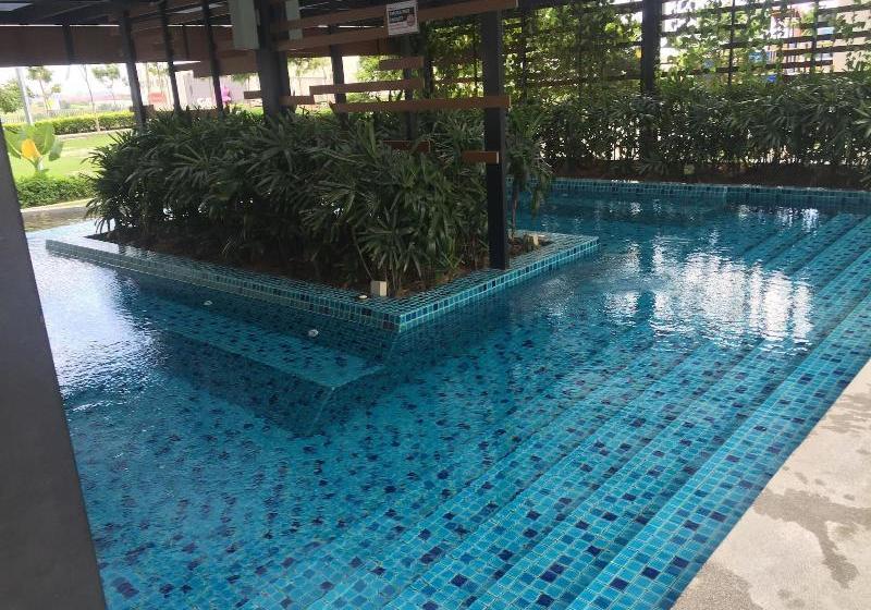 بنسيون Allbes Accommodation Trefoil