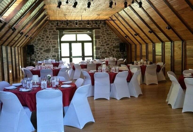 بنسيون Centre De Trielle