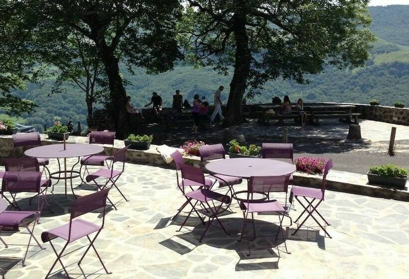 بنسيون Centre De Trielle