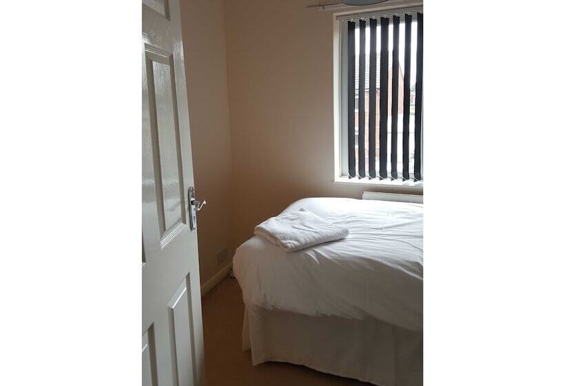 پانسیون Hollinside Road