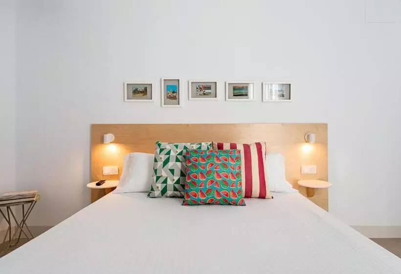 Apartamentos Y Estudios Céntricos Conil Home Suite