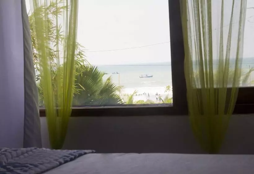 تختخواب و صبحانه Casa El Morro Ecuador