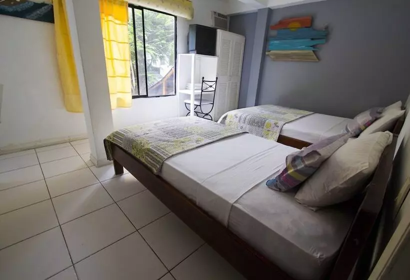 تختخواب و صبحانه Casa El Morro Ecuador