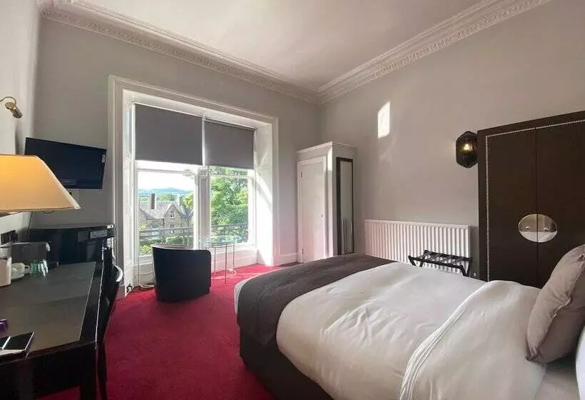 هتل No6 West Coates