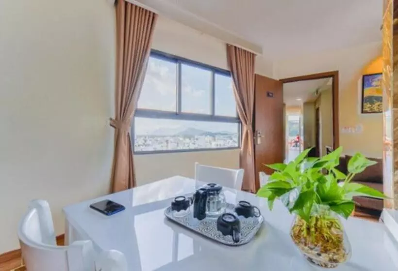 Yen Vang Hotel & Apartment Nha Trang