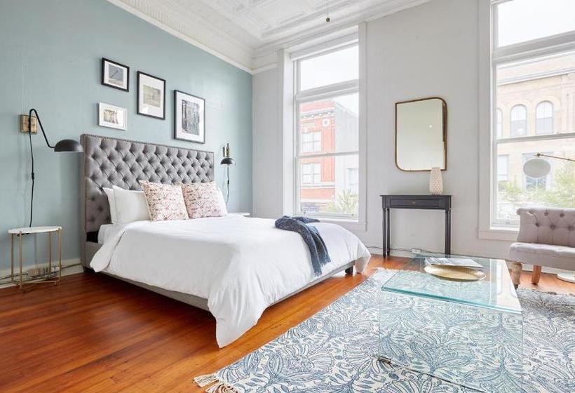 Sonder The Broughton