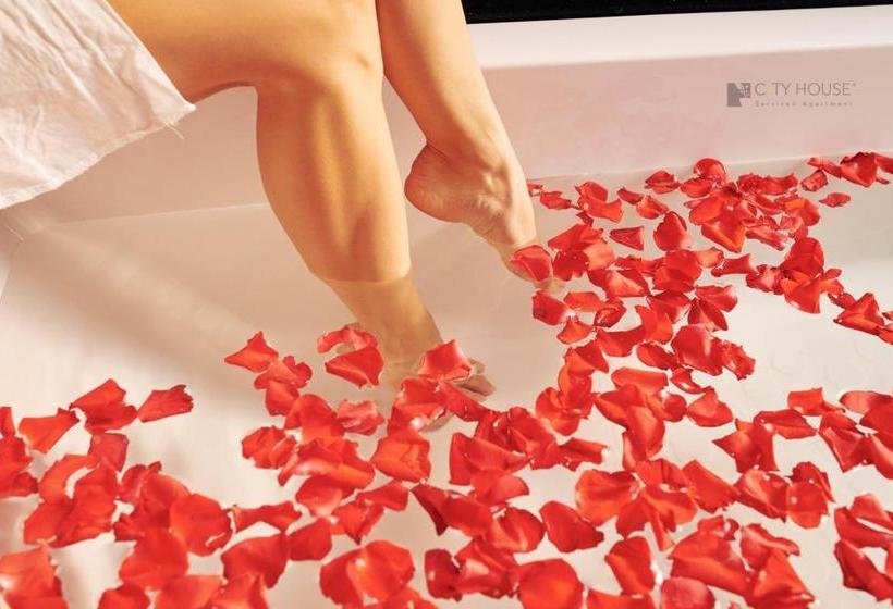 هتل Cityhouse   Atelier Apartment &