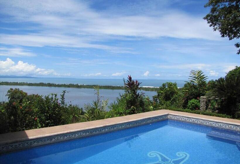 ホテル El Paraiso Azul