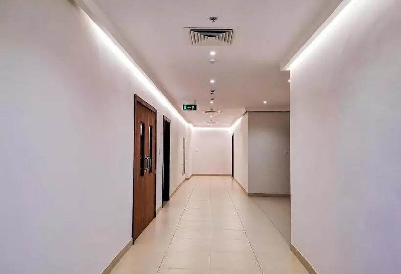 هتل The Spot Residence