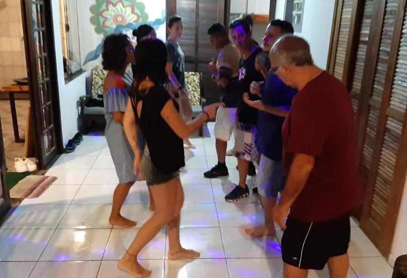 Pé De Serra Pub Hostel