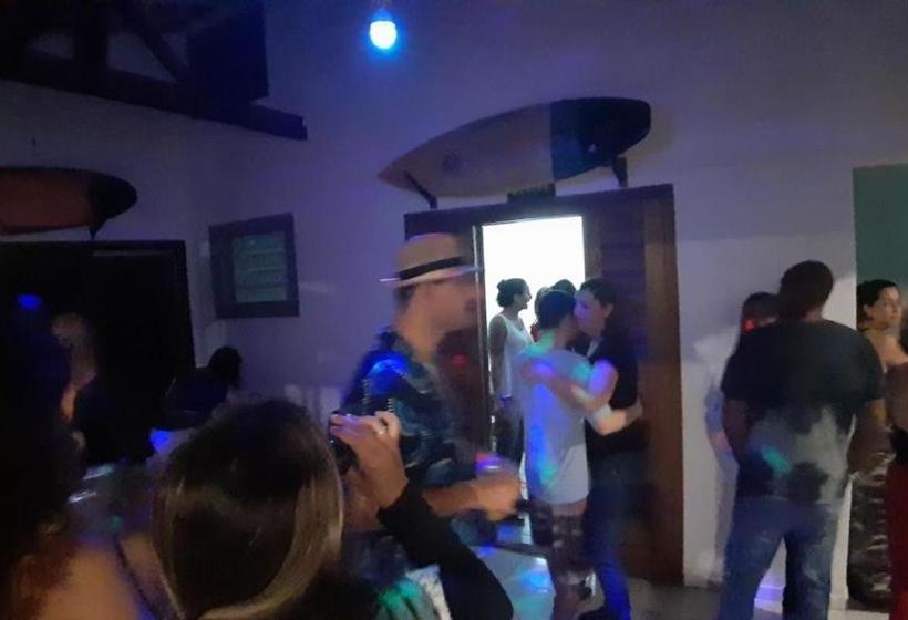 Pé De Serra Pub Hostel