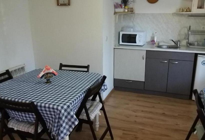 膳宿费 къща за гости Dani Dream