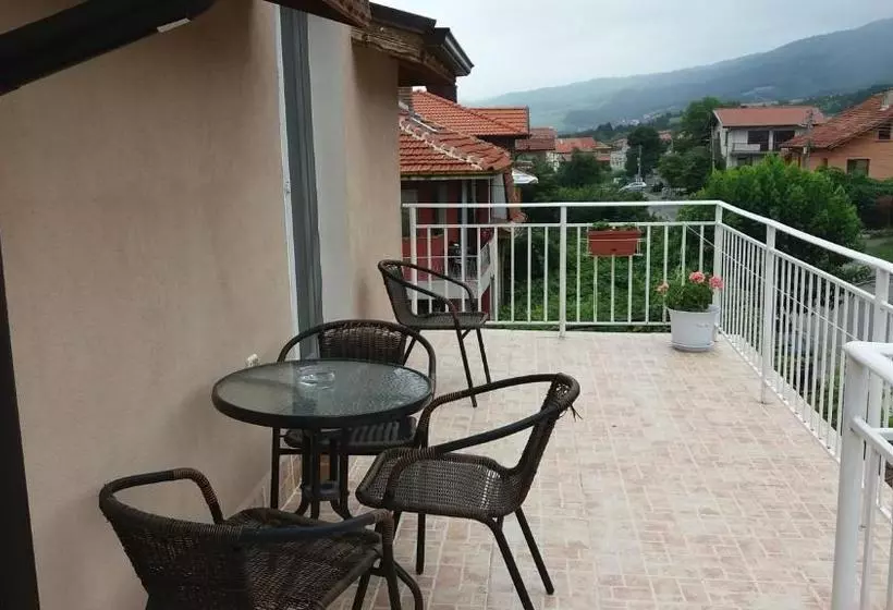 ペンション къща за гости Dani Dream