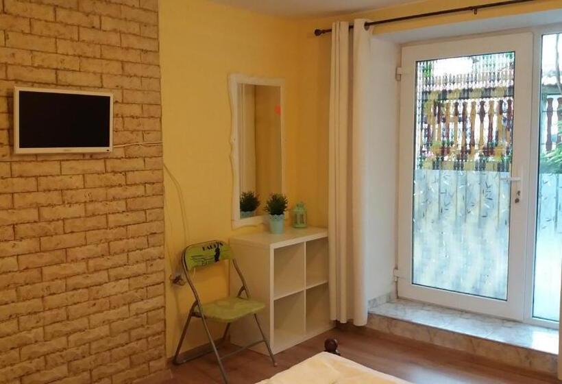 膳宿费 къща за гости Dani Dream