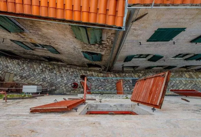 پانسیون Antika Guesthouse