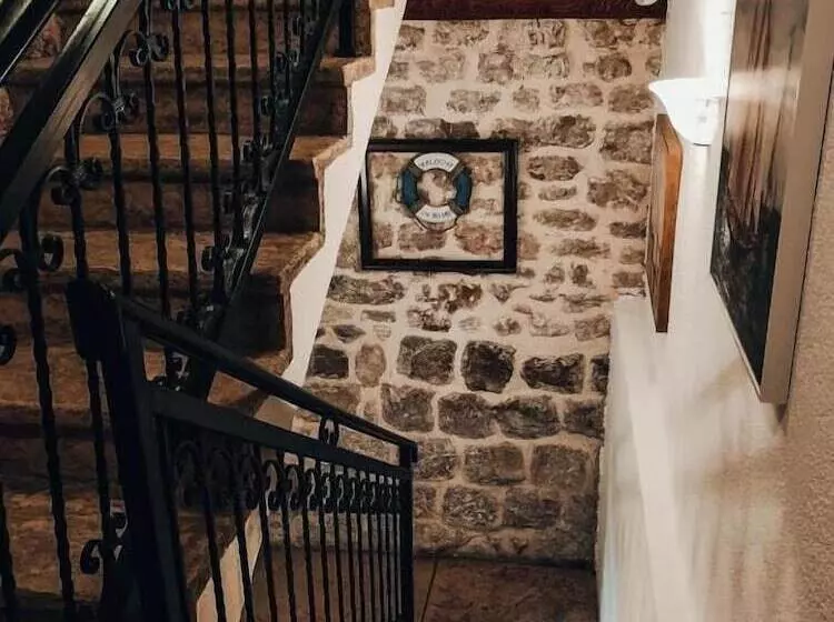 پانسیون Antika Guesthouse