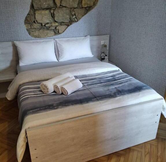 پانسیون Guesthouse Litoros