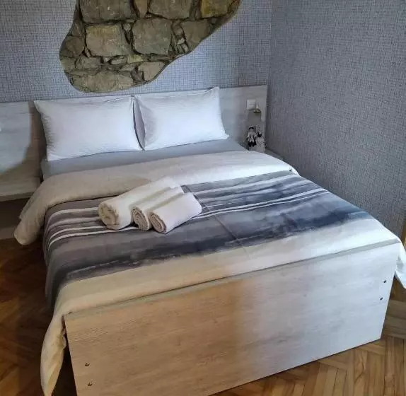 پانسیون Guesthouse Litoros
