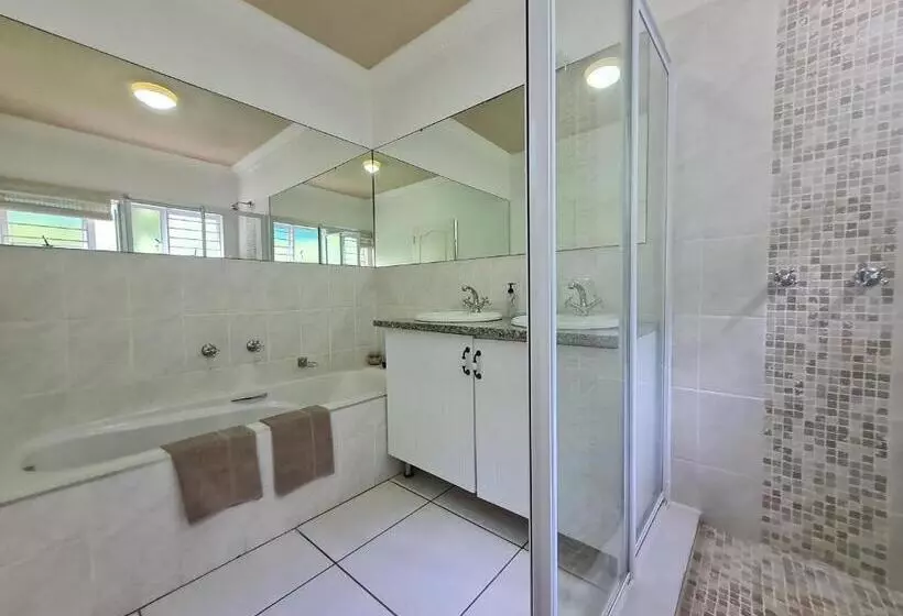 Lomakeskus Shaka S Seat Guesthouse