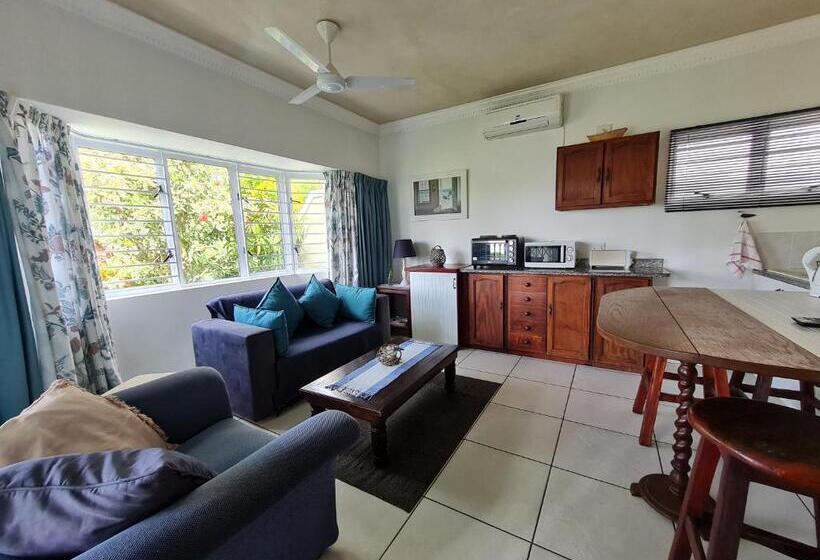 استراحتگاه Shaka S Seat Guesthouse