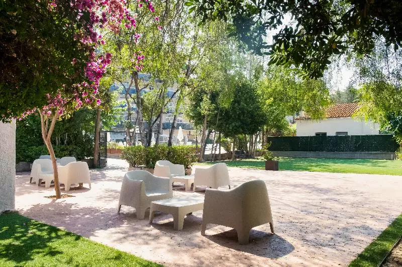 Aparthotel Cye Holiday Centre