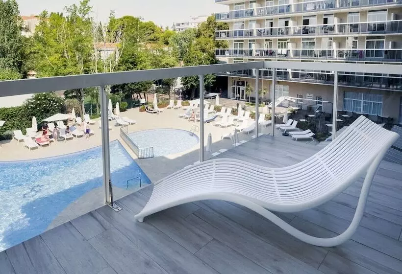 Aparthotel Cye Holiday Centre
