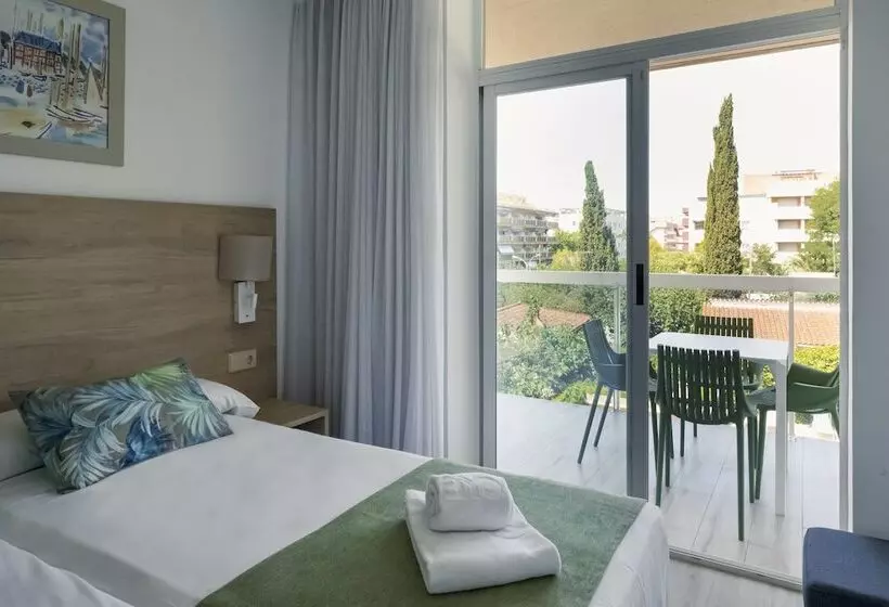 Aparthotel Cye Holiday Centre
