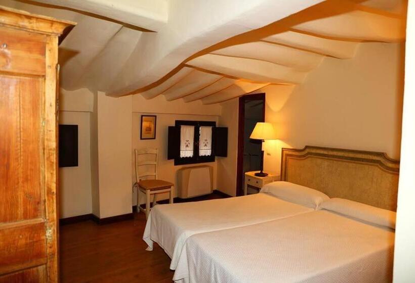 Casa Rural Las Pedrolas