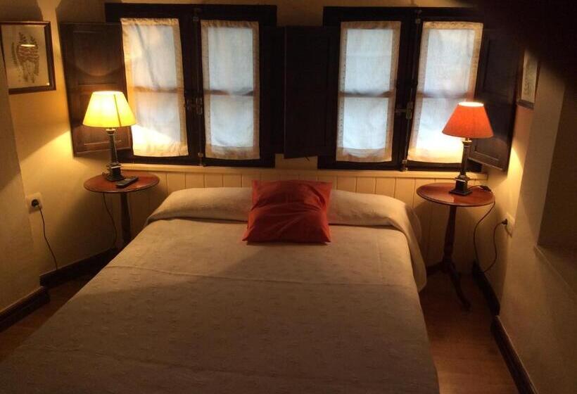 Casa Rural Las Pedrolas