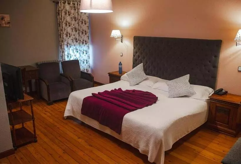 호텔 Balneario De Corconte