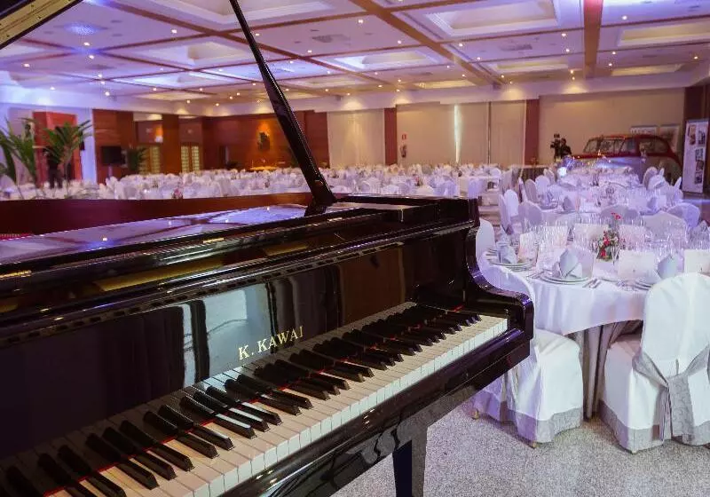 هتل Bardo Recoletos Coco